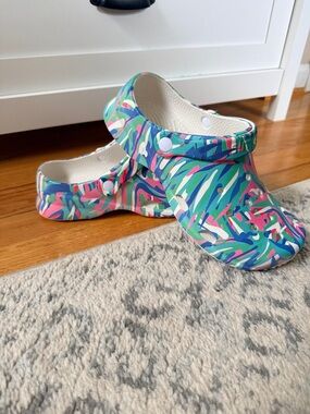 Simply southern clogs